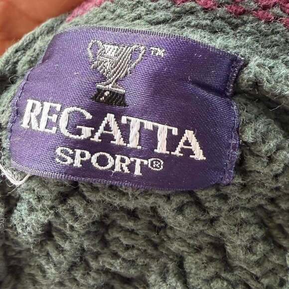 Vintage Regatta Sport Green Cable Knit V-Neck Sweater, XL — Old Money Style - Picture 5 of 7